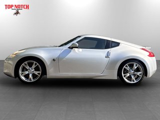 2009 Nissan 370Z Touring, Keyless entry, MP3, Cruise control in COLDBROOK, Nova Scotia - 2 - w320h240px