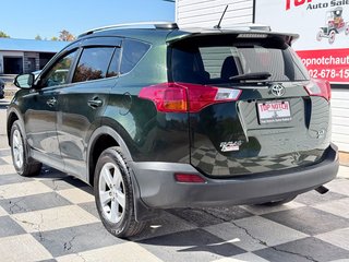 2013 Toyota RAV4 XLE | AWD, Sunroof, Rear Camera, FM/CD/Bluetooth in COLDBROOK, Nova Scotia - 6 - w320h240px