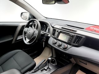 2018 Toyota RAV4 LE, keyless entry, Cruise control, Bluetooth in COLDBROOK, Nova Scotia - 6 - w320h240px