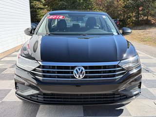 Volkswagen Jetta Comfortline | Heated Seats, Rear Camera, BT Audio 2019 à COLDBROOK, Nouvelle-Écosse - 2 - w320h240px