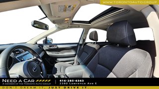 2018 Subaru Legacy Touring in Thunder Bay, Ontario - 2 - px