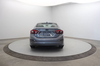 Chevrolet Cruze  2018 à Baie-Comeau, Québec - 5 - w320h240px