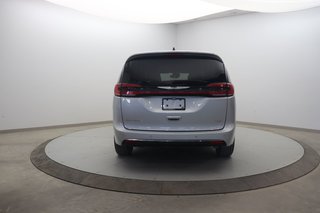 Chrysler Pacifica  2023 à Baie-Comeau, Québec - 5 - w320h240px