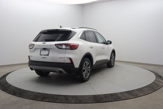 Ford Escape  2021 à Jonquière, Québec - 4 - w320h240px
