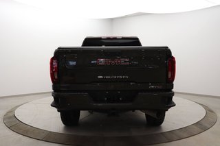 2023  Sierra 2500HD AT4 in Chicoutimi, Quebec - 5 - w320h240px