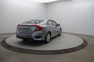 2016 Honda Civic Sedan in Baie-Comeau, Quebec - 4 - w320h240px