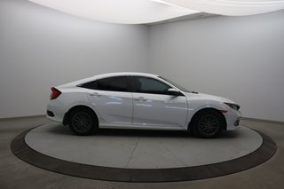 Honda Civic Sedan  2020 à Jonquière, Québec - 3 - w320h240px