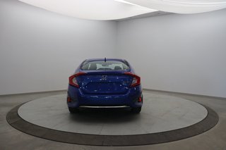 Honda Civic Sedan  2020 à Baie-Comeau, Québec - 5 - w320h240px