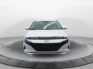 2022 Hyundai Elantra Hybrid in Jonquière, Quebec - 2 - w320h240px