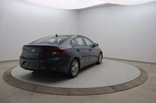 2020 Hyundai Elantra in Jonquière, Quebec - 4 - w320h240px