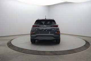 Hyundai Kona  2021