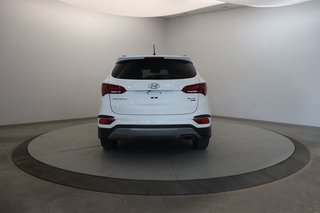 Hyundai Santa Fe Sport  2018 à Baie-Comeau, Québec - 5 - w320h240px