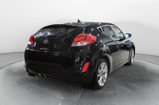 2016 Hyundai Veloster in Sept-Îles, Quebec - 4 - w320h240px