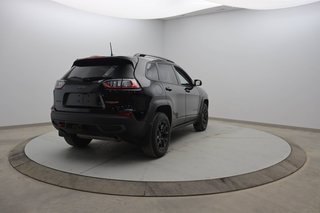 Jeep Cherokee  2020 à Jonquière, Québec - 4 - w320h240px