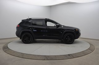 Jeep Cherokee  2020 à Jonquière, Québec - 3 - w320h240px