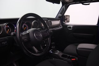 Jeep Wrangler Sport S 2020 à Jonquière, Québec - 6 - w320h240px