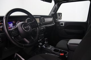 2021 Jeep Wrangler in Baie-Comeau, Quebec - 6 - w320h240px