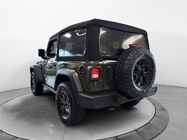 2021 Jeep Wrangler in Baie-Comeau, Quebec - 5 - w320h240px