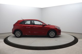 2018 Kia Rio 5-door in Baie-Comeau, Quebec - 3 - w320h240px