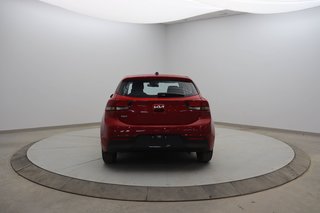 2022 Kia Rio 5-door in Jonquière, Quebec - 5 - w320h240px