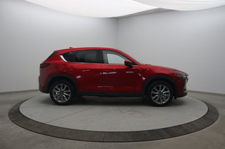 Mazda CX-5  2017 à Baie-Comeau, Québec - 3 - w320h240px