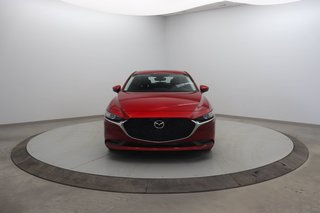 2022 Mazda 3 in Jonquière, Quebec - 2 - w320h240px
