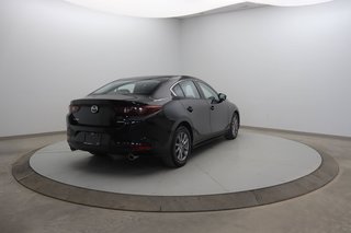 2022  Mazda3 GX