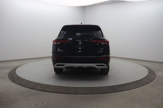2024 Mitsubishi Outlander Plug-In Hybrid in Chicoutimi, Quebec - 5 - w320h240px