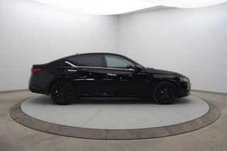 2019 Nissan Altima in Jonquière, Quebec - 3 - w320h240px