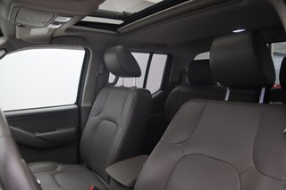 Nissan Frontier  2010