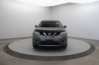 2016 Nissan Rogue in Baie-Comeau, Quebec - 2 - w320h240px
