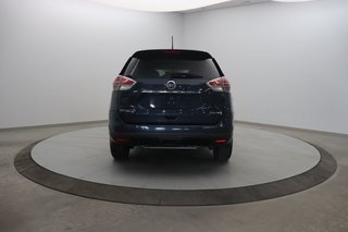 2016 Nissan Rogue in Jonquière, Quebec - 5 - w320h240px