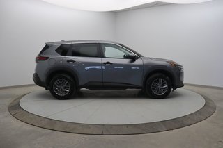 2021 Nissan Rogue in Baie-Comeau, Quebec - 3 - w320h240px