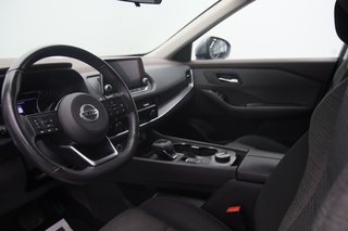 2021 Nissan Rogue in Baie-Comeau, Quebec - 6 - w320h240px