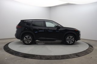 Nissan Rogue  2023 à Baie-Comeau, Québec - 3 - w320h240px