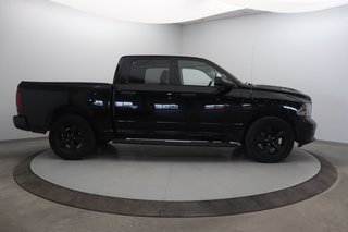 Ram 1500 Classic  2020 à Baie-Comeau, Québec - 3 - w320h240px