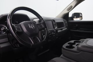 2020 Ram 1500 Classic in Baie-Comeau, Quebec - 6 - w320h240px