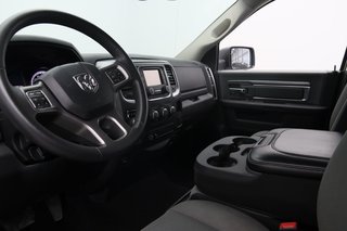 Ram 1500 Classic  2022 à Jonquière, Québec - 6 - w320h240px