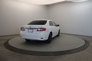 Toyota Corolla  2013 à Jonquière, Québec - 4 - w320h240px