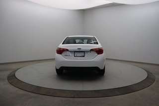 Toyota Corolla  2017 à Baie-Comeau, Québec - 5 - w320h240px