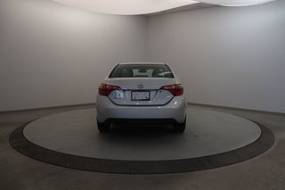 Toyota Corolla  2018 à Jonquière, Québec - 5 - w320h240px