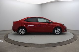 2019 Toyota Corolla in Jonquière, Quebec - 3 - w320h240px