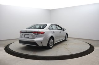 Toyota Corolla  2021 à Sept-Îles, Québec - 4 - w320h240px
