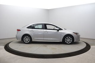 Toyota Corolla  2021 à Sept-Îles, Québec - 3 - w320h240px