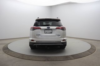 Toyota RAV4 Hybrid  2017 à Jonquière, Québec - 5 - w320h240px