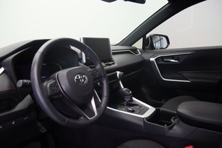Toyota RAV4 Prime  2023 à Jonquière, Québec - 6 - w320h240px