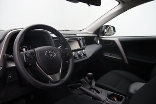 2018 Toyota RAV4 in Baie-Comeau, Quebec - 6 - w320h240px