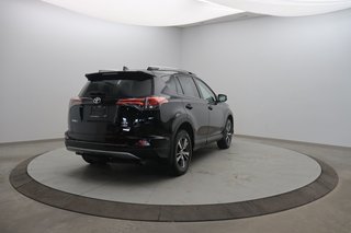 Toyota RAV4 XLE 2018