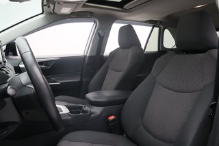 Toyota RAV4  2019 à Jonquière, Québec - 6 - w320h240px