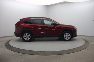 2019 Toyota RAV4 in Sept-Îles, Quebec - 3 - w320h240px